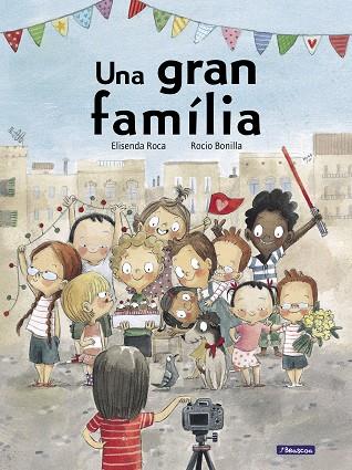 GRAN FAMÍLIA, UNA | 9788448852559 | ROCA, ELISENDA; BONILLA, ROCIO | Llibreria Drac - Llibreria d'Olot | Comprar llibres en català i castellà online