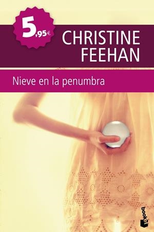 NIEVE EN LA PENUMBRA | 9788408111450 | FEEHAN, CHRISTINE | Llibreria Drac - Librería de Olot | Comprar libros en catalán y castellano online
