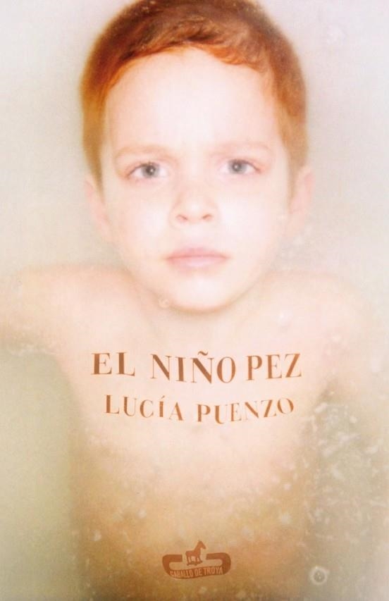 NIÑO PEZ, EL | 9788496594371 | PUENZO, LUCIA | Llibreria Drac - Llibreria d'Olot | Comprar llibres en català i castellà online