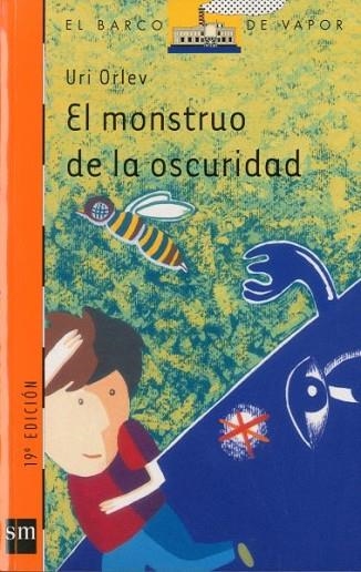 MOSNTRUO EN LA OSCURIDAD, EL | 9788434853270 | ORLEV, URI | Llibreria Drac - Librería de Olot | Comprar libros en catalán y castellano online