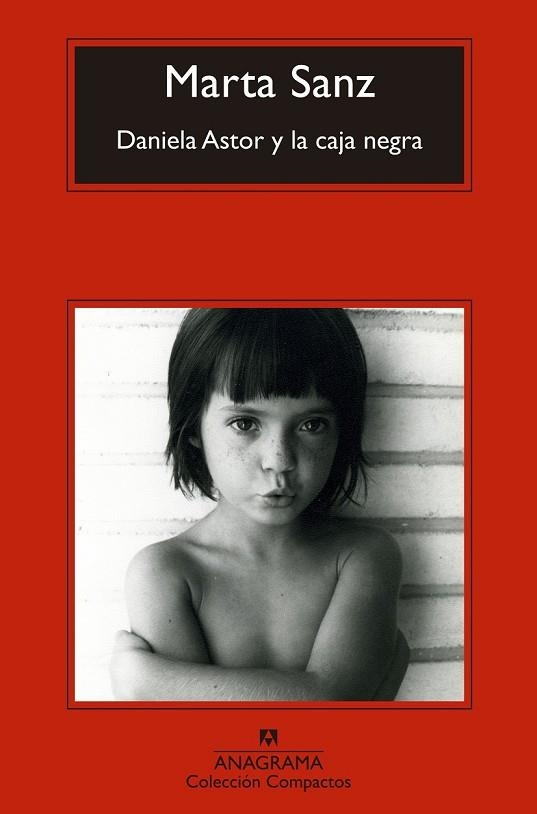 DANIELA ASTOR Y LA CAJA NEGRA | 9788433977830 | SANZ, MARTA | Llibreria Drac - Librería de Olot | Comprar libros en catalán y castellano online