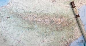 MAPA POSTER DELS PIRINEUS 1:350000 | 9788480906616 | AA.DD. | Llibreria Drac - Llibreria d'Olot | Comprar llibres en català i castellà online