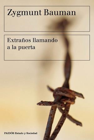 EXTRAÑOS LLAMANDO A LA PUERTA | 9788449332715 | BAUMAN, ZYGMUNT | Llibreria Drac - Llibreria d'Olot | Comprar llibres en català i castellà online