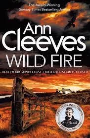 WILD FIRE | 9781447278269 | CLEEVES, ANN | Llibreria Drac - Librería de Olot | Comprar libros en catalán y castellano online