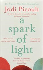 A SPARK OF LIGHT | 9781444788112 | PICOULT, JODI | Llibreria Drac - Librería de Olot | Comprar libros en catalán y castellano online