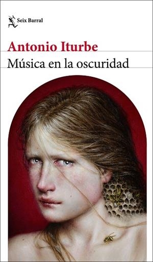 MÚSICA EN LA OSCURIDAD | 9788432243455 | ITURBE, ANTONIO | Llibreria Drac - Librería de Olot | Comprar libros en catalán y castellano online