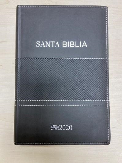 SANTA BIBLIA LETRA GRANDE | 9788418630095 | Llibreria Drac - Librería de Olot | Comprar libros en catalán y castellano online