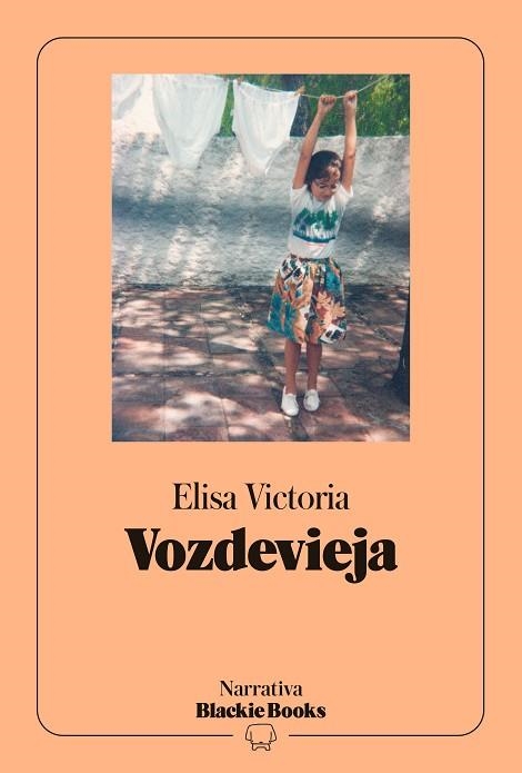 VOZDEVIEJA | 9791388154249 | VICTORIA, ELISA | Llibreria Drac - Llibreria d'Olot | Comprar llibres en català i castellà online
