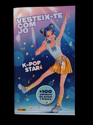 K-POP SUPER STARS. VESTEIX-TE COM JO (PORTADA BLAVA) | 9791370139834 | AA.DD. | Llibreria Drac - Llibreria d'Olot | Comprar llibres en català i castellà online